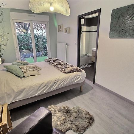 Charmant Appart Avec Garage Et Terrasse Au Coeur De Colmar, Pres De La Route Des Vins D'Alsace - Fr-1-722-6 Ngoại thất bức ảnh