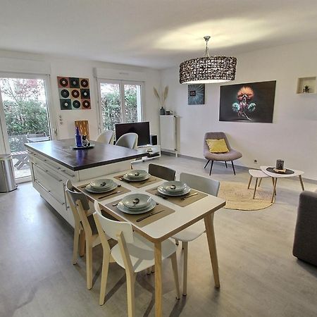 Charmant Appart Avec Garage Et Terrasse Au Coeur De Colmar, Pres De La Route Des Vins D'Alsace - Fr-1-722-6 Ngoại thất bức ảnh