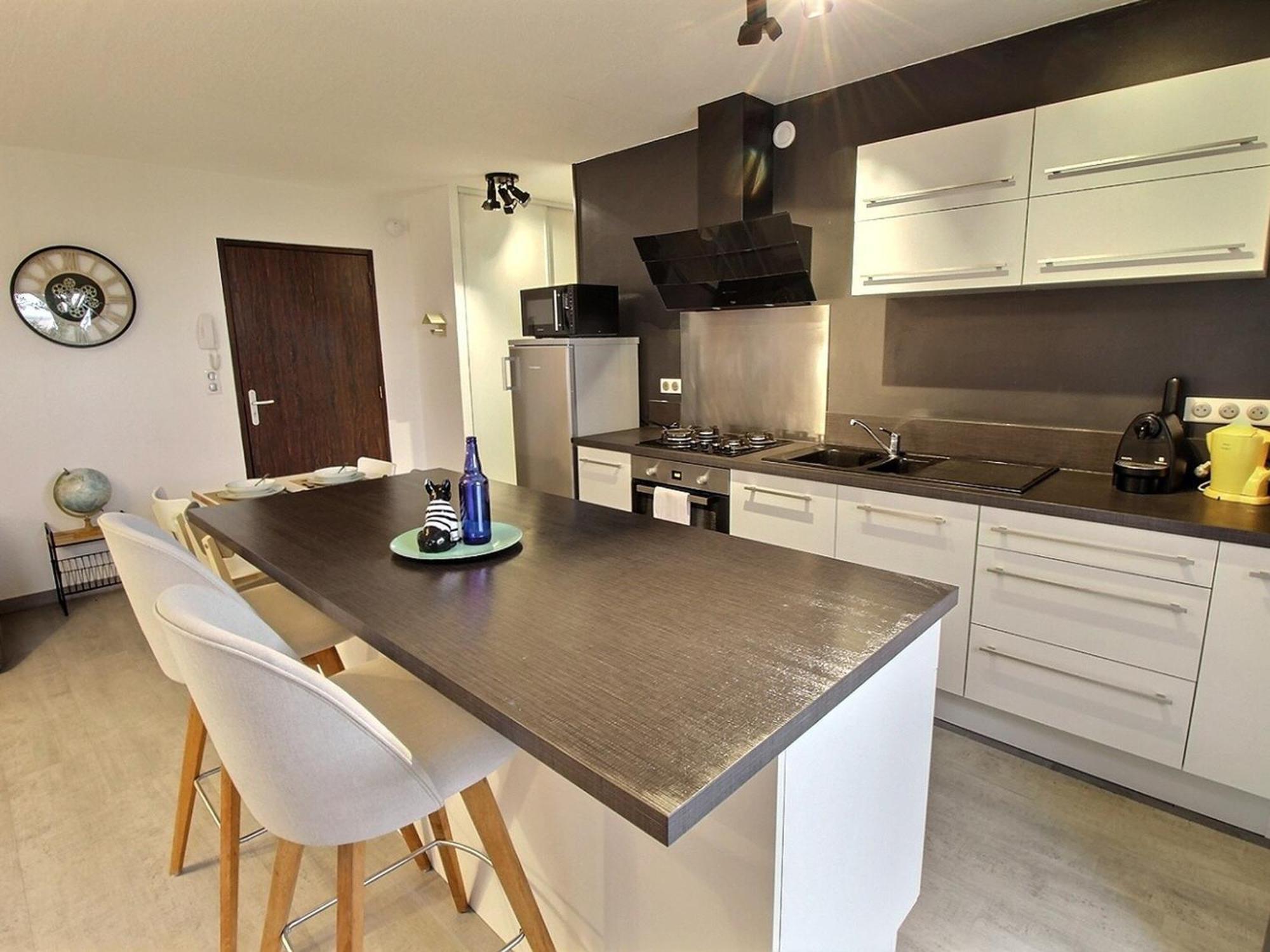 Charmant Appart Avec Garage Et Terrasse Au Coeur De Colmar, Pres De La Route Des Vins D'Alsace - Fr-1-722-6 Ngoại thất bức ảnh